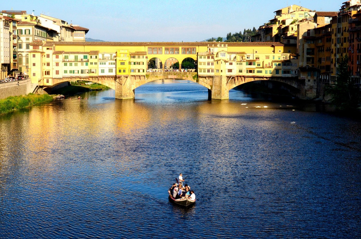 Bootstour auf dem Fluss Arno in Florenz (Englisch) Italy Tickets Bootstour auf dem Fluss Arno in Florenz (Englisch) Italy Tickets