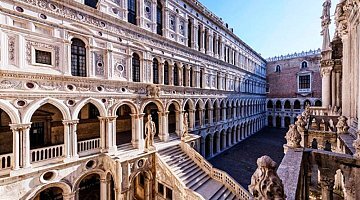 Palais Ducal et Place Saint-Marc Venise