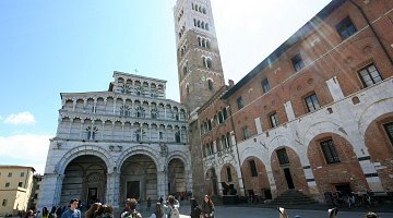Pisa Lucca :: tour Toscana