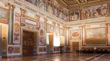 Guided Tour to Lateran Palace and Open Bus 24h ❒ Italy Tickets
