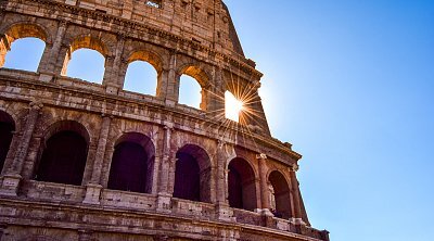 Tur ghidat în grupuri mici: Colosseum din Roma cu acces subteran ❒ Italy Tickets