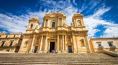 Das Erlebnis Barocco & Essen: Siracusa, Ortigia, Catania Ganztägige private Tour ❒ Italy Tickets