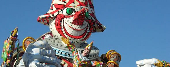 Carnaval de Viareggio 2015 :: um dos eventos mais divertidos do ano!