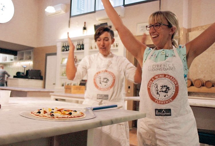 Pizza & Gelato in Chianti Farmhouse 8